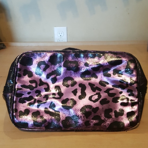 Awesome Large Leopard Guess Tote - Picture 3 of 8